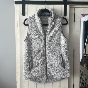Thread and Supply Sherpa Vest